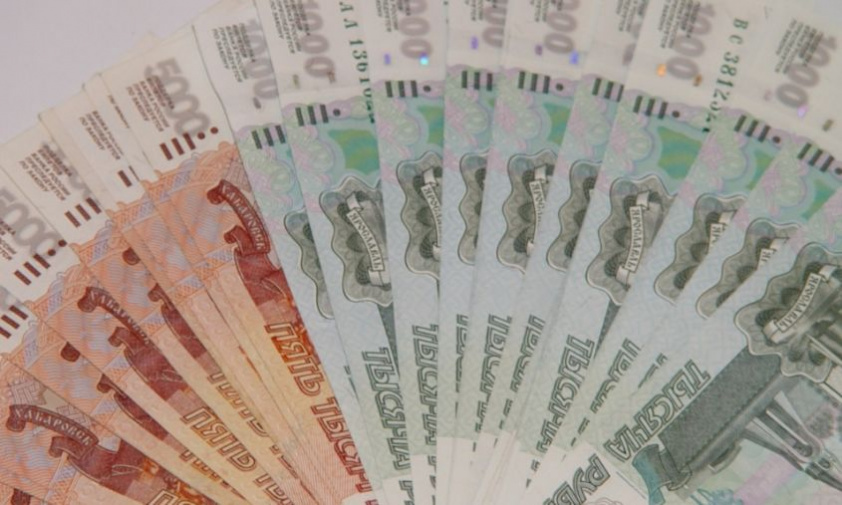 «заработал» 2,8 миллиона рублей: за обман престарелых амурчан мужчине назначили семь лет колонии